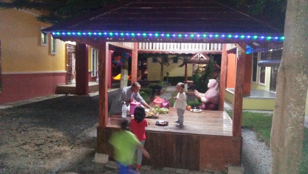 Chalet Kb Wakaf Kayu Kota Bharu Eksteriør bilde